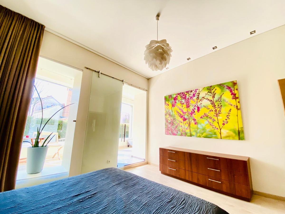 Great Flat With Terrace In Oldtown-Prime Rentals Kaunas Dış mekan fotoğraf