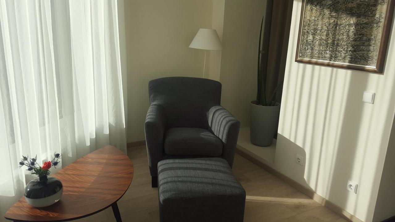Great Flat With Terrace In Oldtown-Prime Rentals Kaunas Dış mekan fotoğraf